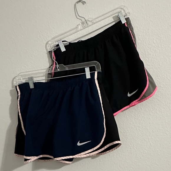 2 Pair Nike Women's Shorts Set - Black and Navy with Pink Trim - Picture 1 of 5